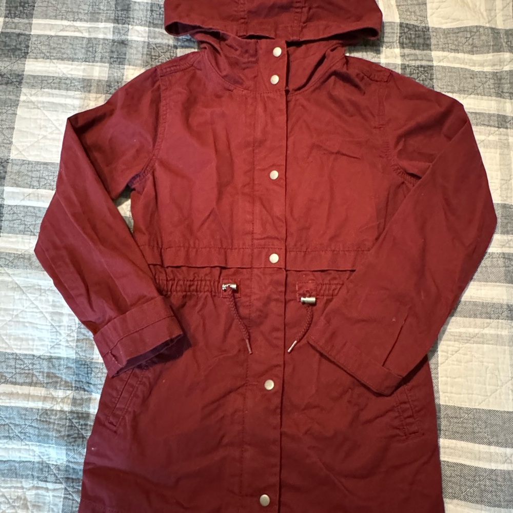 Girls Old Navy Hooded Jacket in Burgundy